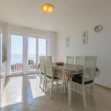 Apartment Duilo *