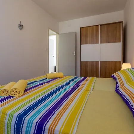 Duilo Apartamento Novi Vinodolski